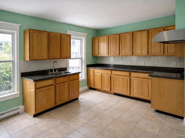 89-14 113th Street, Unit 2, Richmond Hill, NY 11418