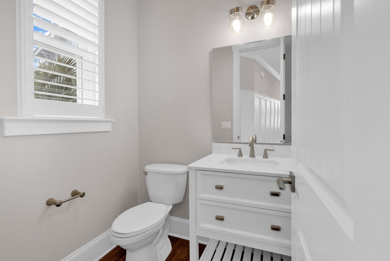 5367 Ocean Village Dr. Photo 14