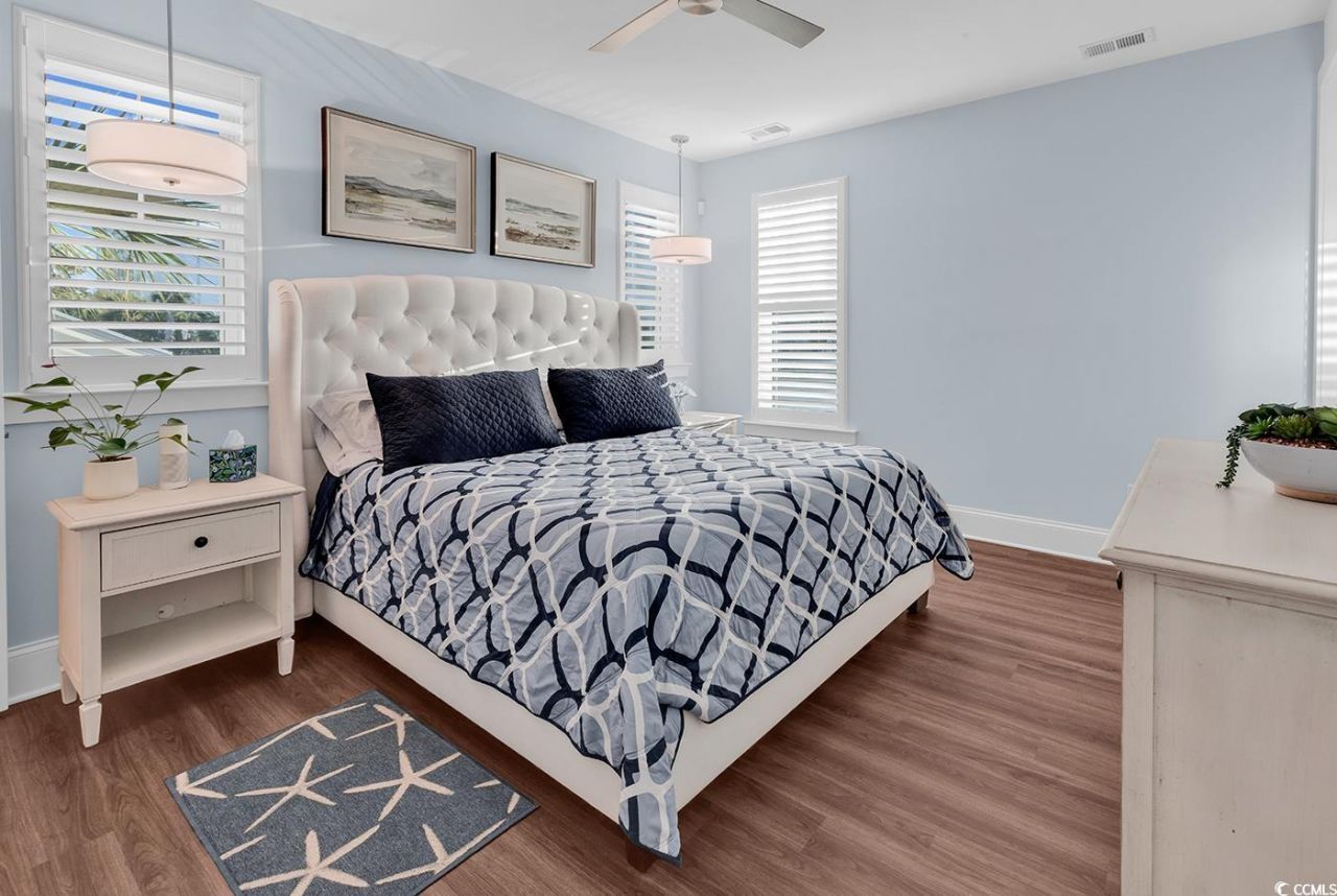 5367 Ocean Village Dr. Photo 20