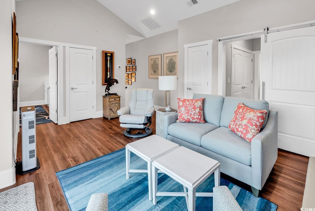 5367 Ocean Village Dr. Photo 26