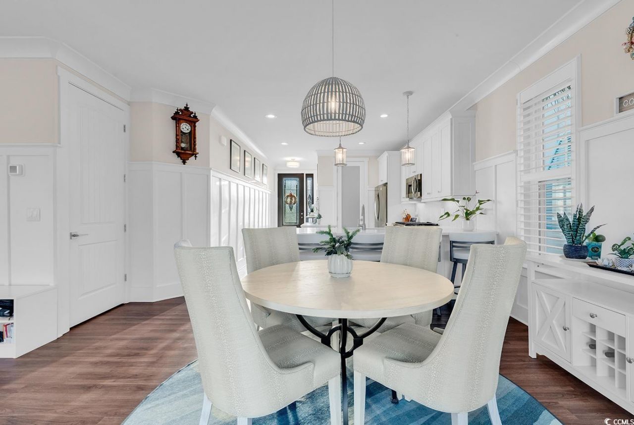 5367 Ocean Village Dr. Photo 7