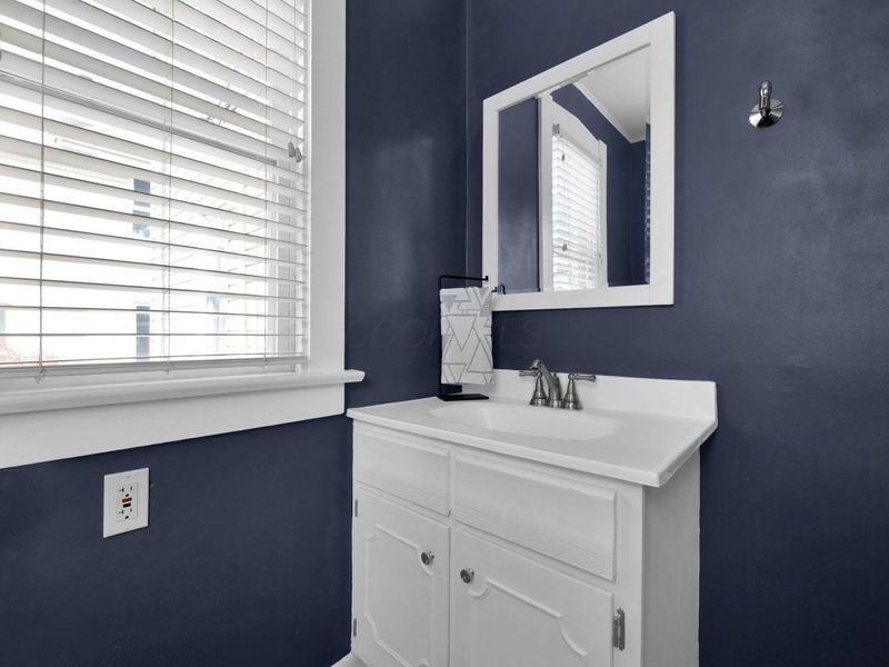 29 Crestview Road, Columbus, OH 43202 Photo 18