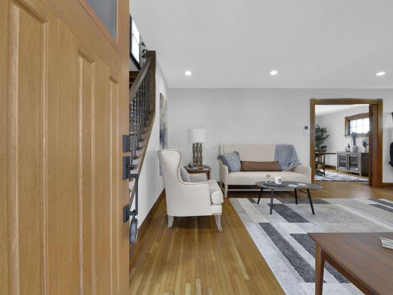 29 Crestview Road, Columbus, OH 43202 Photo 5