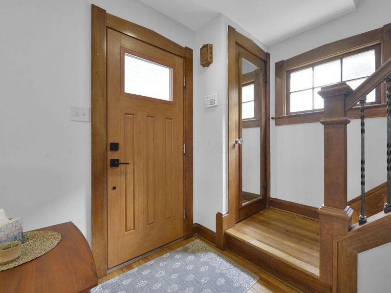 29 Crestview Road, Columbus, OH 43202 Photo 8