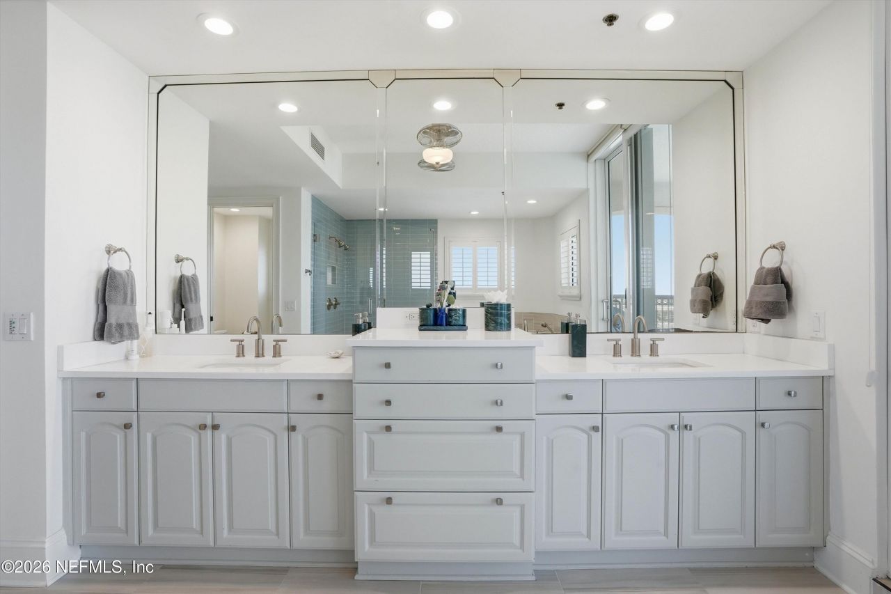 917 1st Street, Unit 1201, Jacksonville Beach, FL 32250 Photo