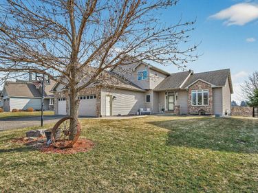 975 Hope Avenue, Jordan, MN 55352