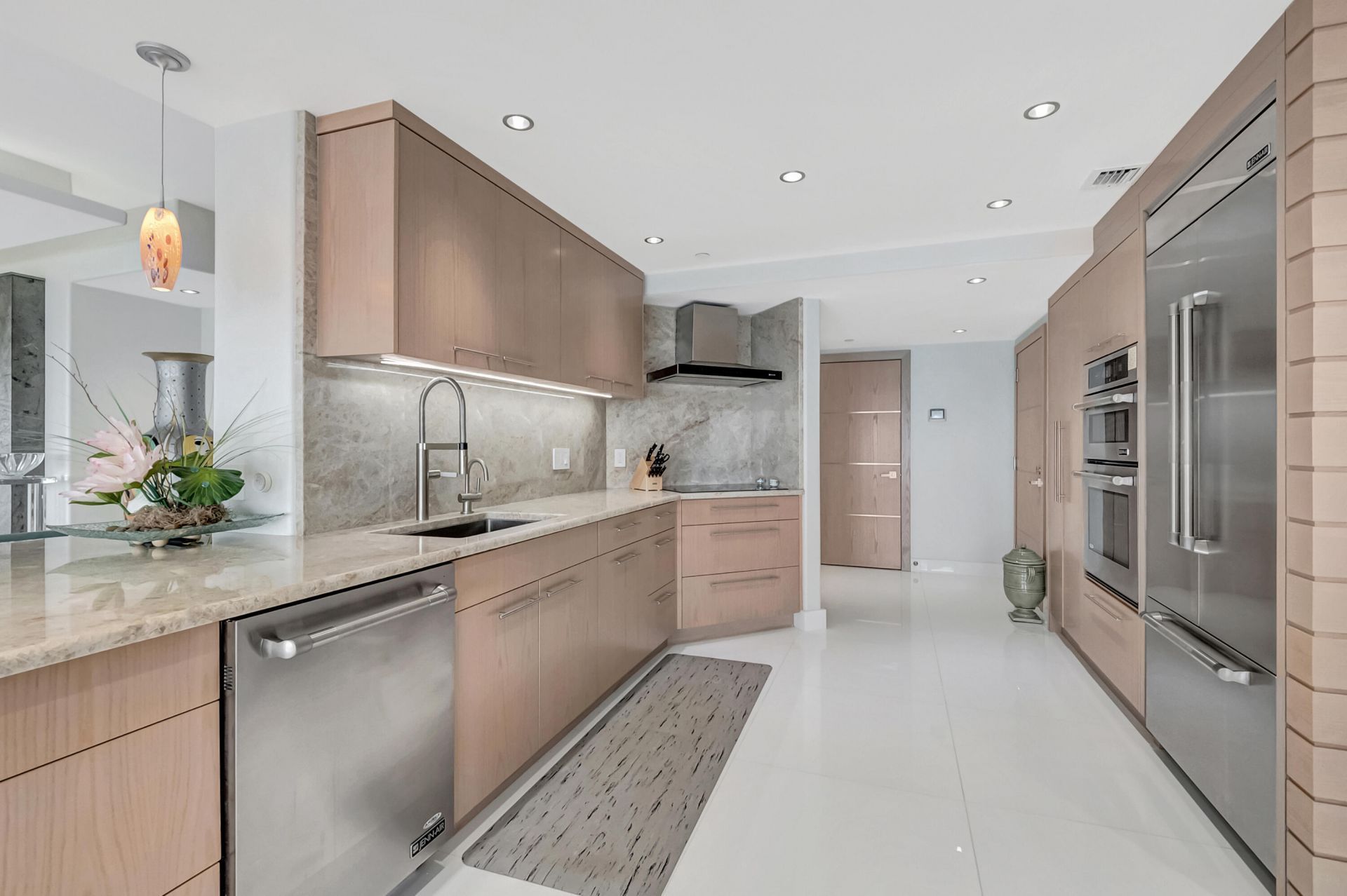 4301 N Ocean Boulevard, Unit 1708, Boca Raton, FL 33431 Photo