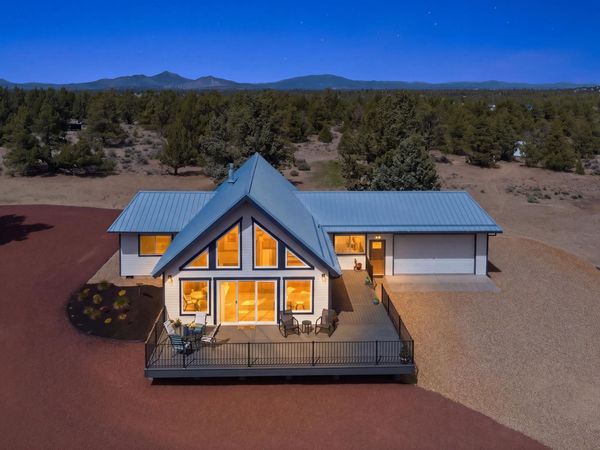 3342 SW 73rd Street, Redmond, OR 97756