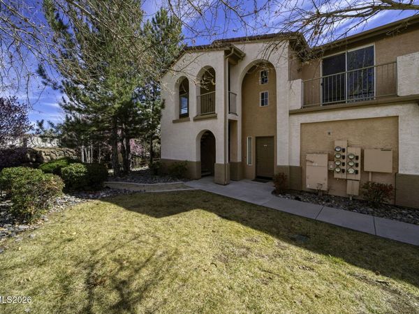 6280 Ingleston Drive, Unit Apt 122, Sparks, NV 89436