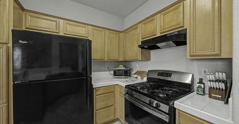6280 Ingleston Drive, Unit Apt 122, Sparks, NV 89436 Photo