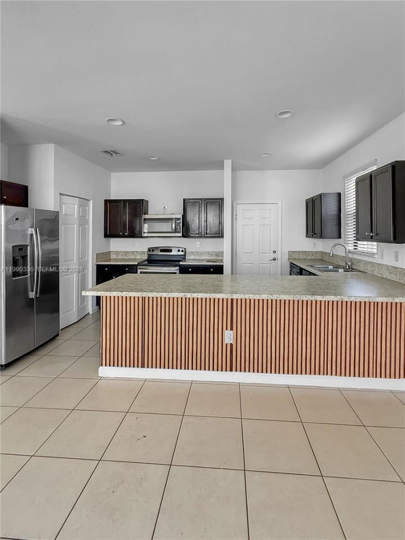709 SE 35th Ave, Homestead, FL 33033 Photo