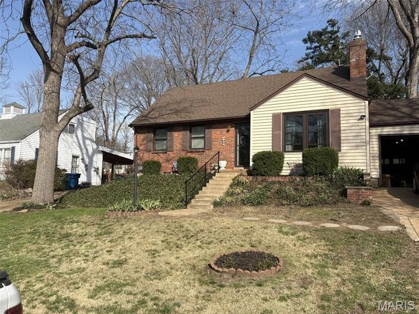 7238 Cranston Drive, Affton, MO 63123