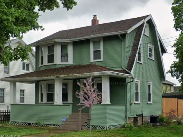 2522 Ogden Avenue, Akron, OH 44312