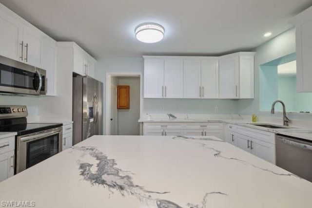 4370 Deleon St , Fort Myers, FL 33901 Photo