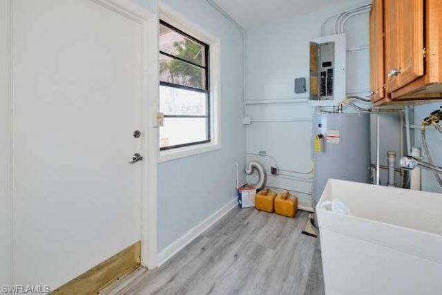 4370 Deleon St , Fort Myers, FL 33901 Photo