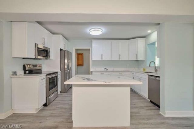 4370 Deleon St , Fort Myers, FL 33901 Photo