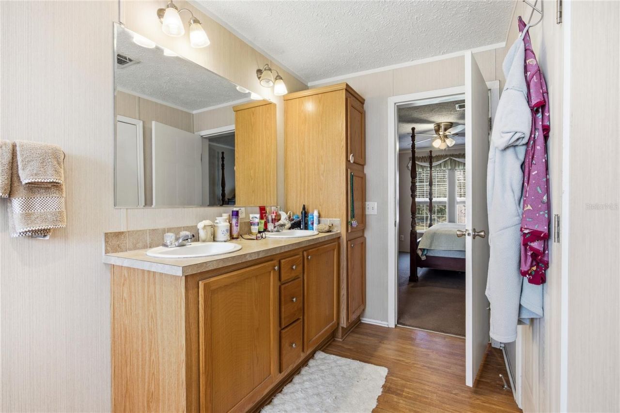 16564 NW 85th Terrace , Fanning Springs, FL 32693 Photo