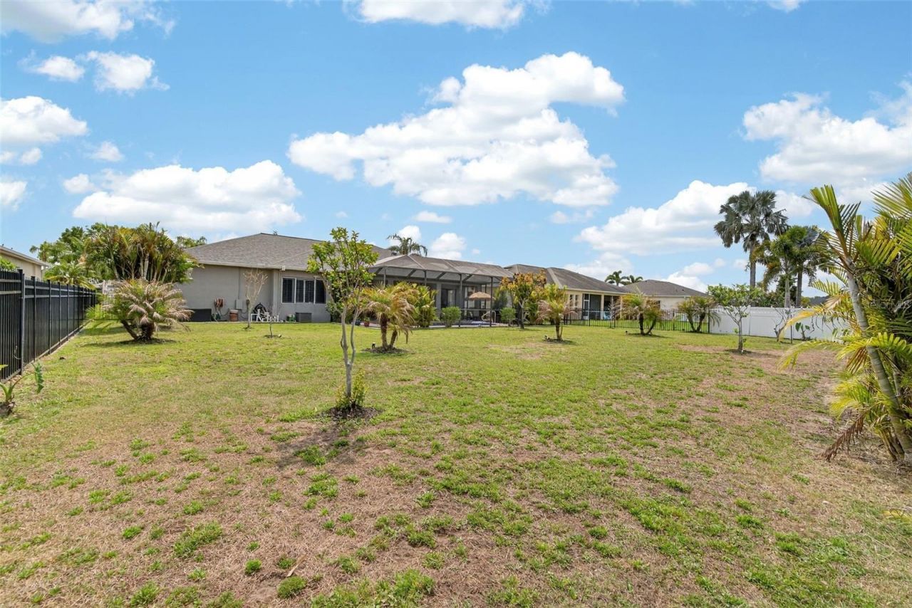 3615 Gaviota Drive, Sun City Center, FL 33573 Photo