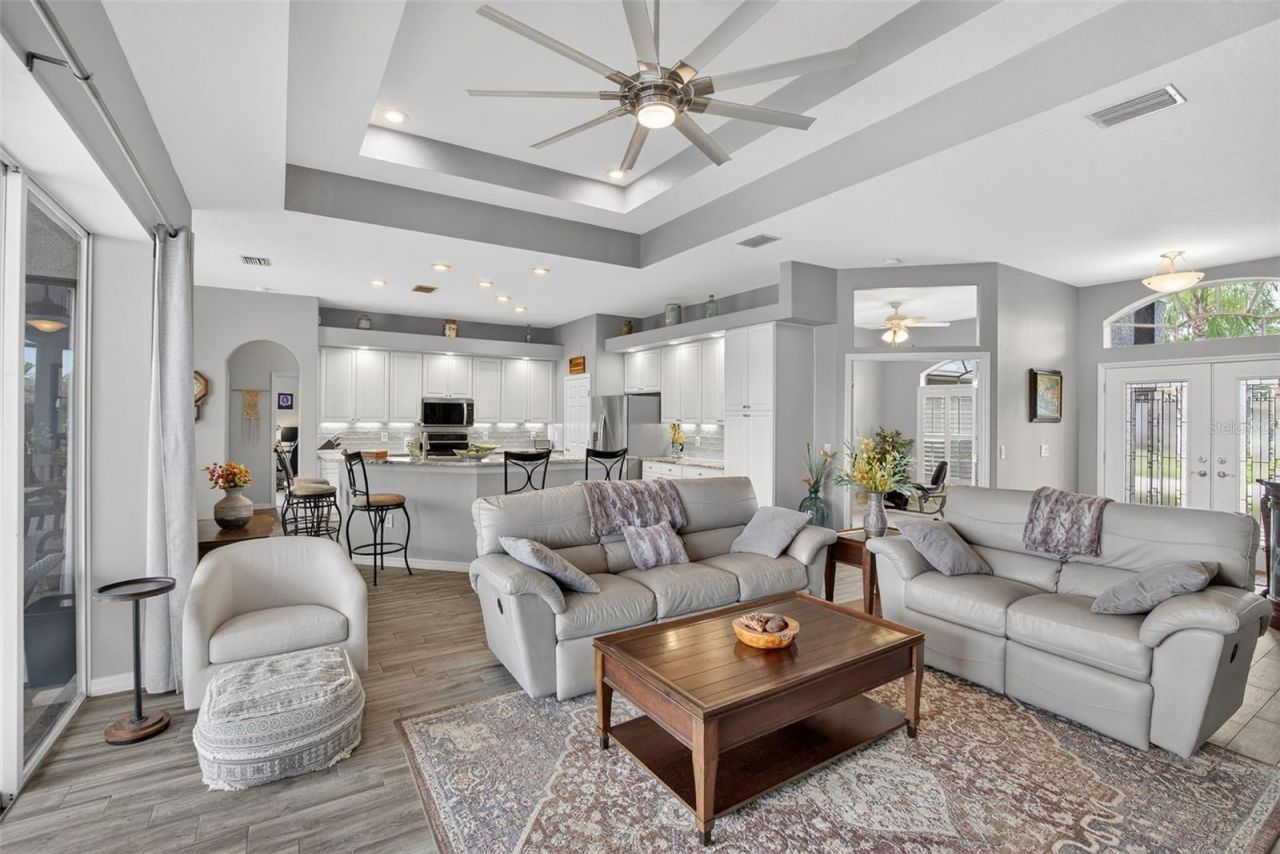 3615 Gaviota Drive, Sun City Center, FL 33573 Photo