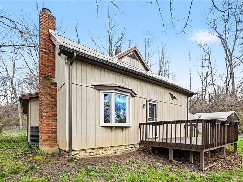 989 Ogden Road, Adams Township, OH 45177 Photo 2