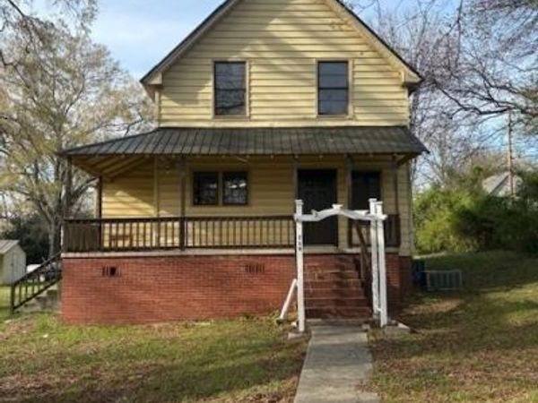 219 Grove Avenue, Lindale, GA 30147