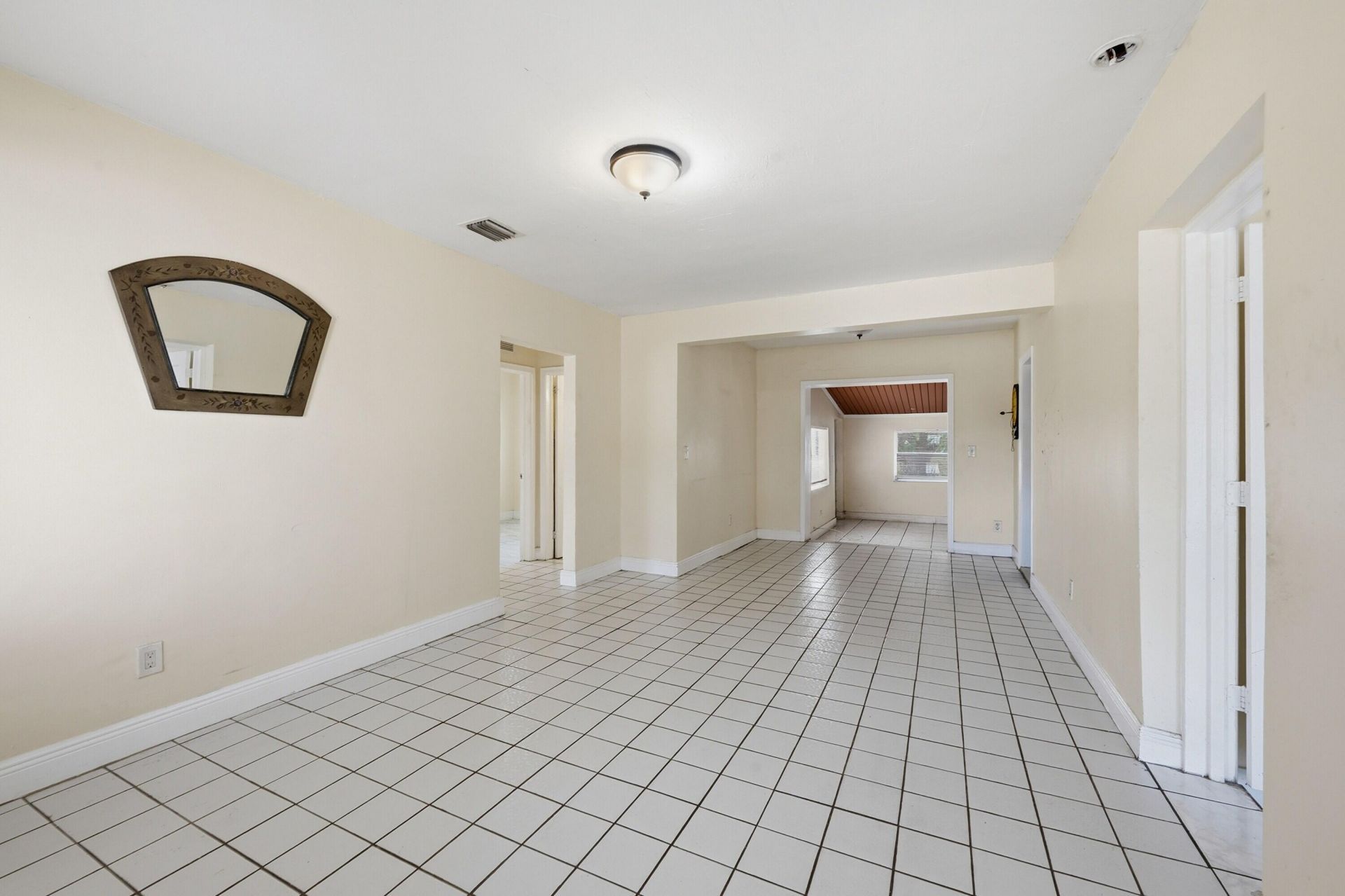 5700 N Miami Avenue, Miami, FL 33127 Photo