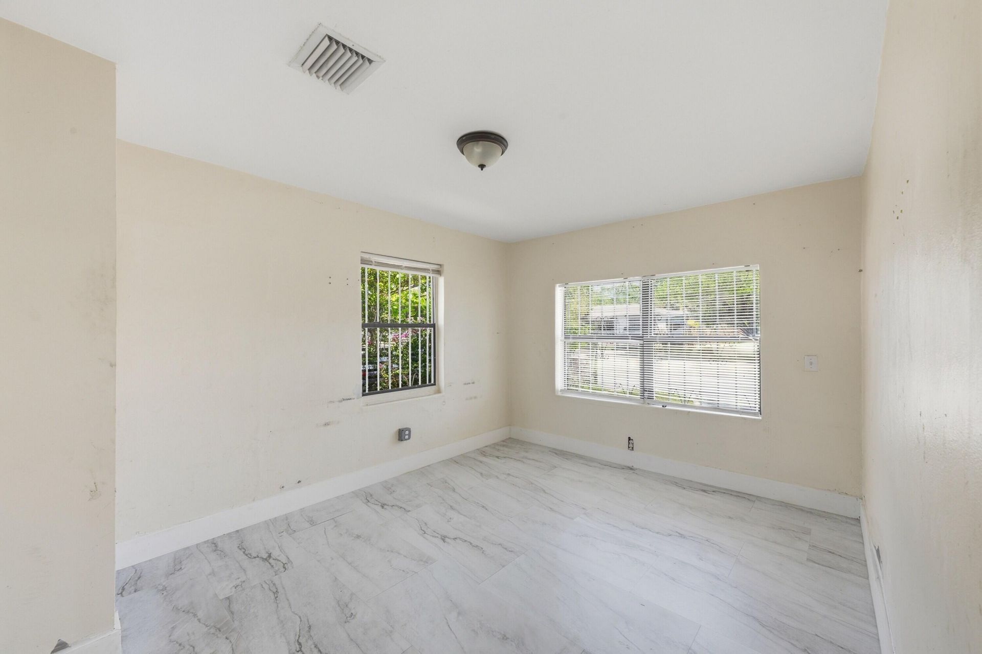 5700 N Miami Avenue, Miami, FL 33127 Photo