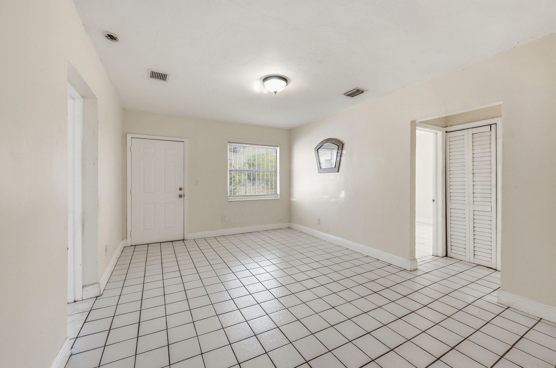 5700 N Miami Avenue, Miami, FL 33127 Photo