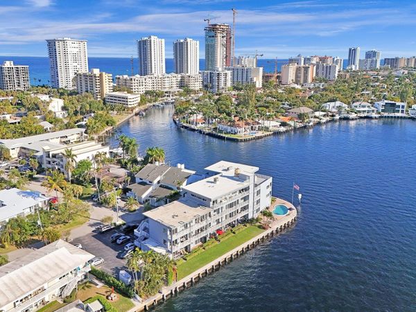 1201 S Riverside Drive, Unit 201, Pompano Beach, FL 33062