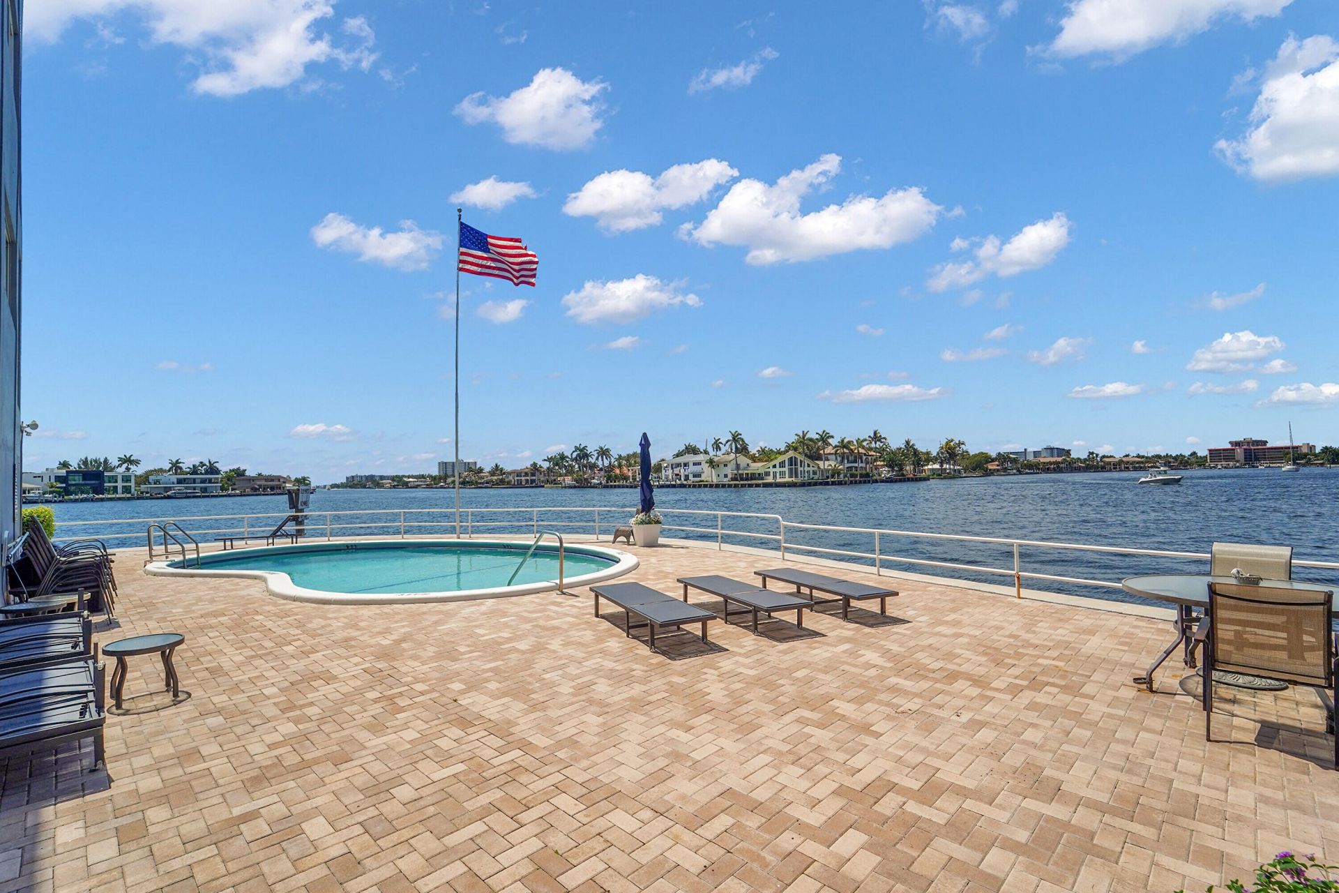 1201 S Riverside Drive, Unit 201, Pompano Beach, FL 33062 Photo