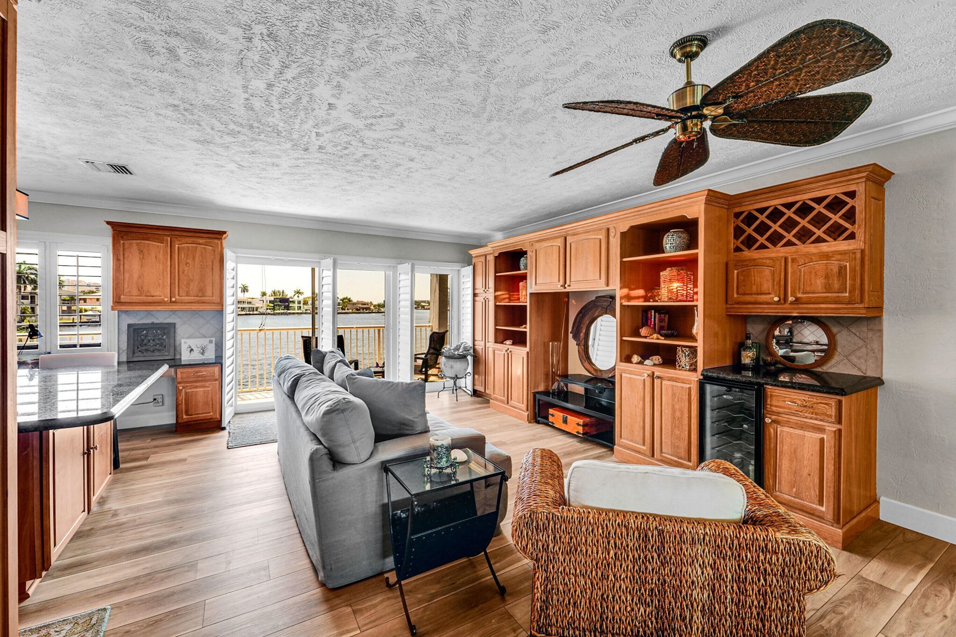 1201 S Riverside Drive, Unit 201, Pompano Beach, FL 33062 Photo