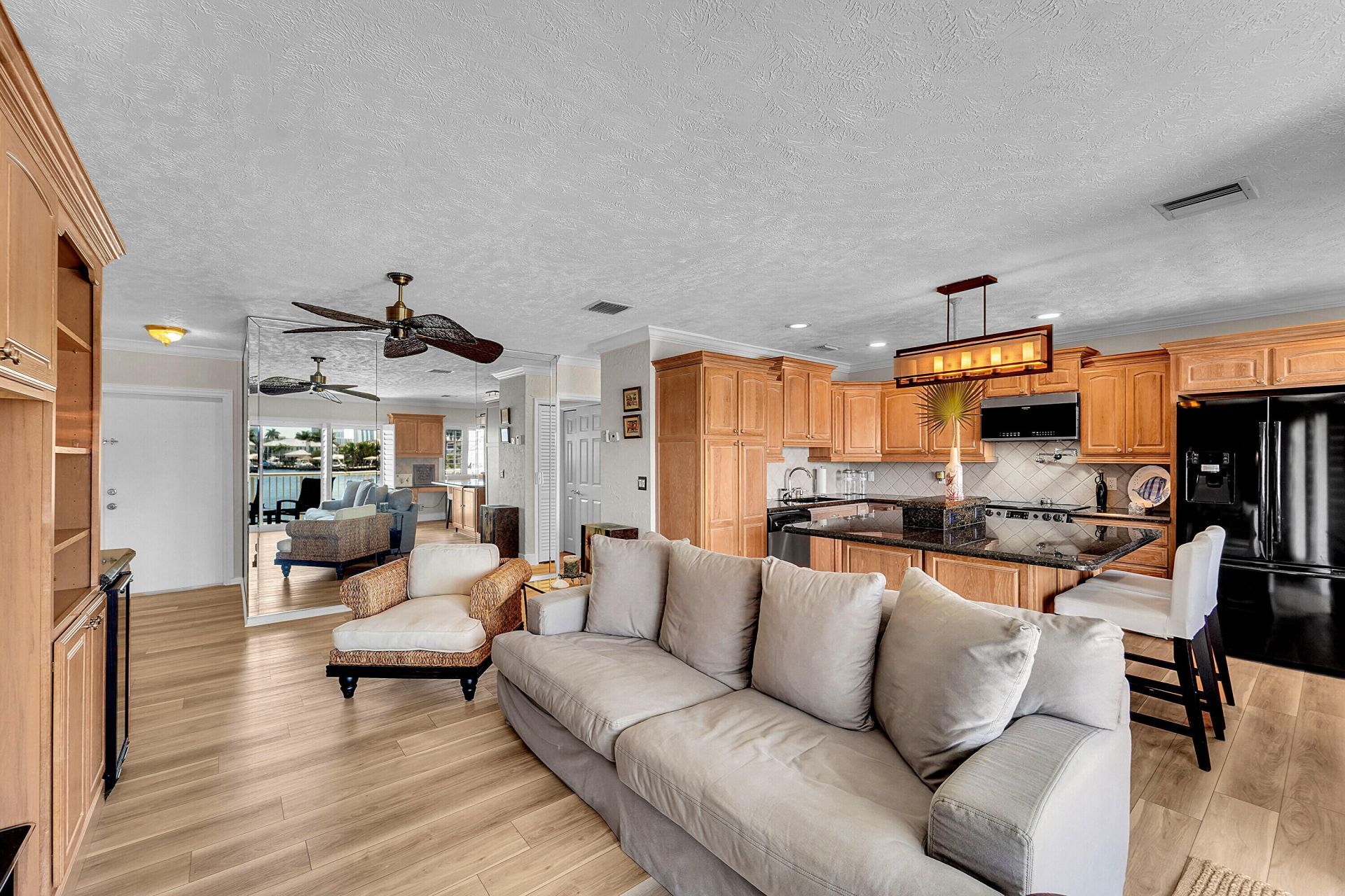 1201 S Riverside Drive, Unit 201, Pompano Beach, FL 33062 Photo