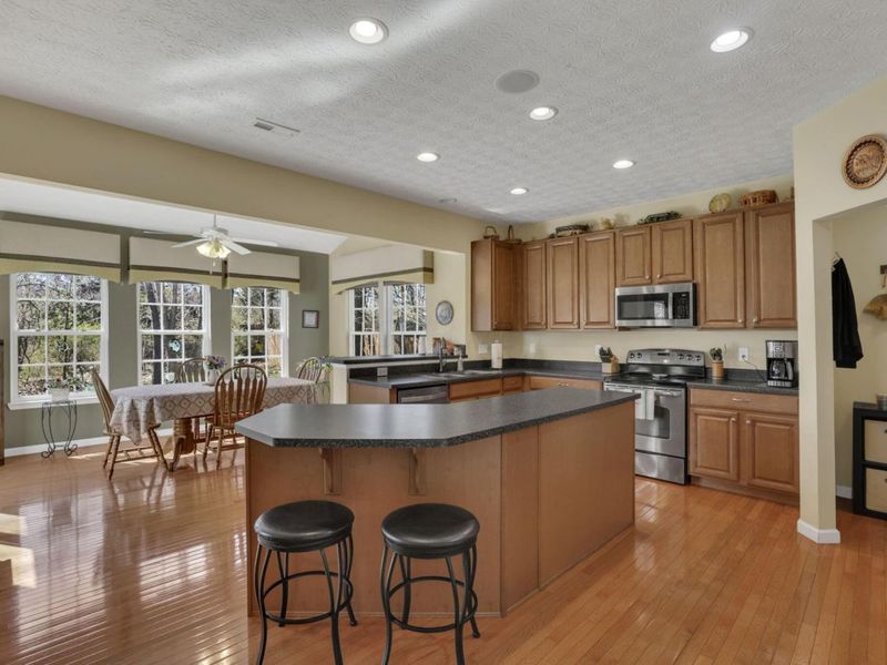 101 Longwood Crossing Boulevard, Etna, OH 43062 Photo 15