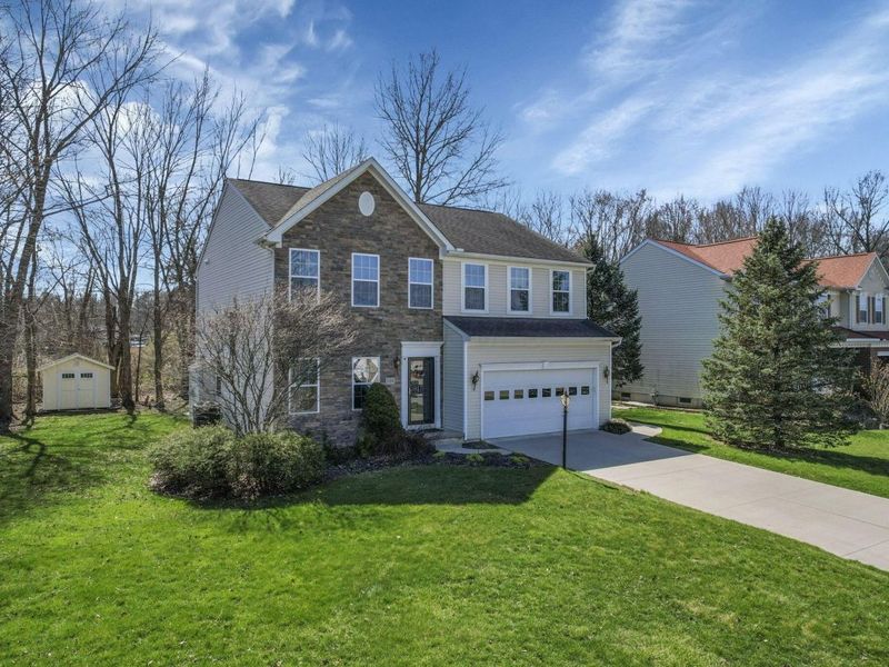 101 Longwood Crossing Boulevard, Etna, OH 43062 Photo 3