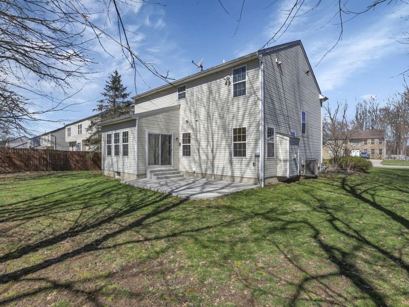 101 Longwood Crossing Boulevard, Etna, OH 43062 Photo 4