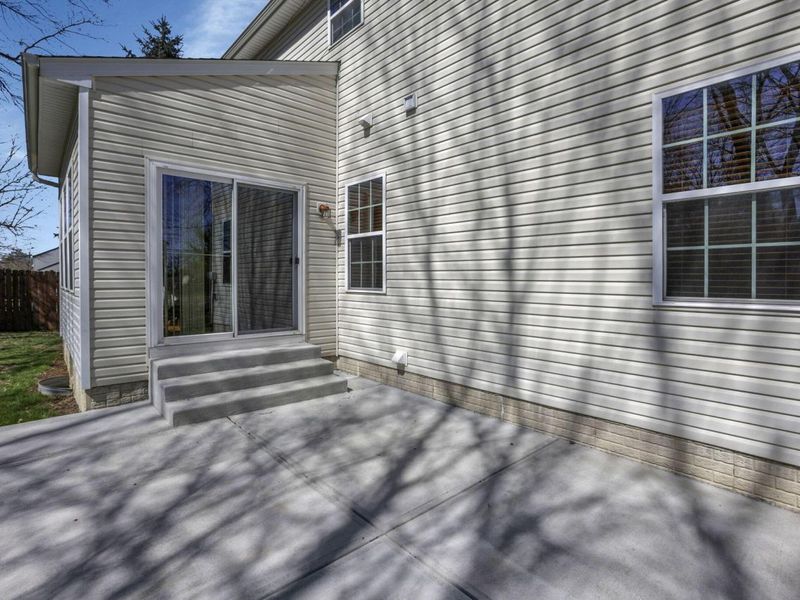 101 Longwood Crossing Boulevard, Etna, OH 43062 Photo 6