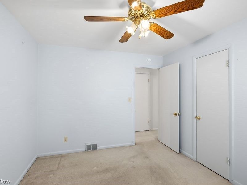 3402 Wellington Avenue, Parma, OH 44134 Photo 18