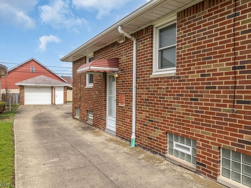 3402 Wellington Avenue, Parma, OH 44134 Photo 31