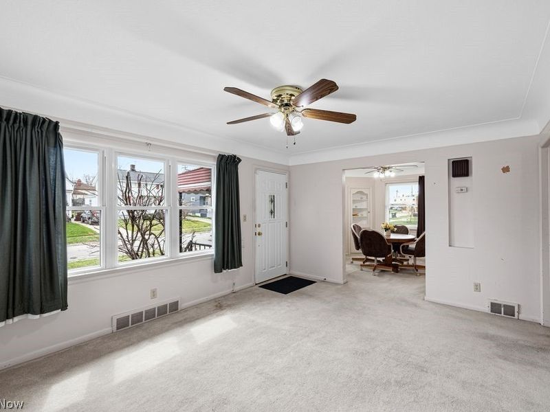 3402 Wellington Avenue, Parma, OH 44134 Photo 4