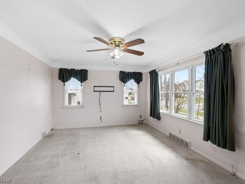 3402 Wellington Avenue, Parma, OH 44134 Photo 5