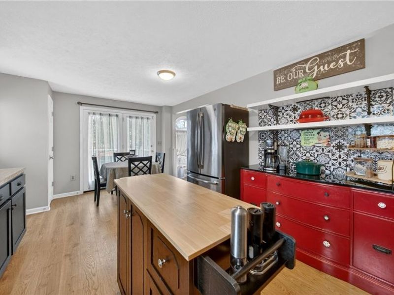 425 N Broadway Street, Medina, OH 44256 Photo 14