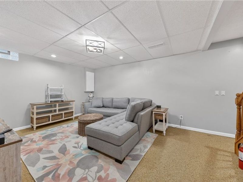 425 N Broadway Street, Medina, OH 44256 Photo 37