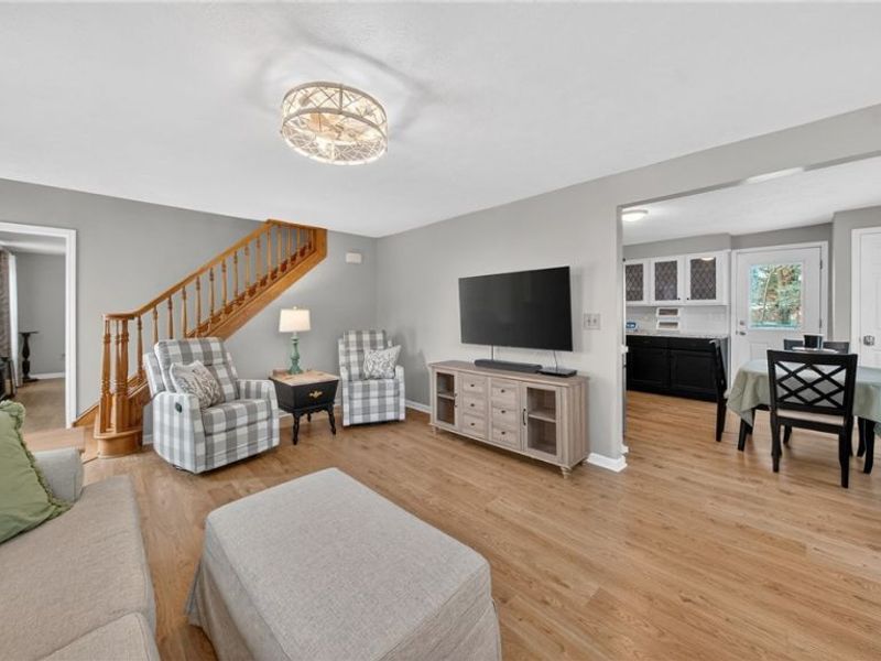 425 N Broadway Street, Medina, OH 44256 Photo 5