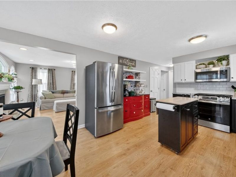 425 N Broadway Street, Medina, OH 44256 Photo 7