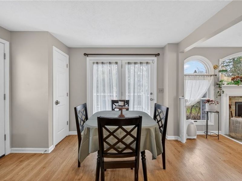 425 N Broadway Street, Medina, OH 44256 Photo 9