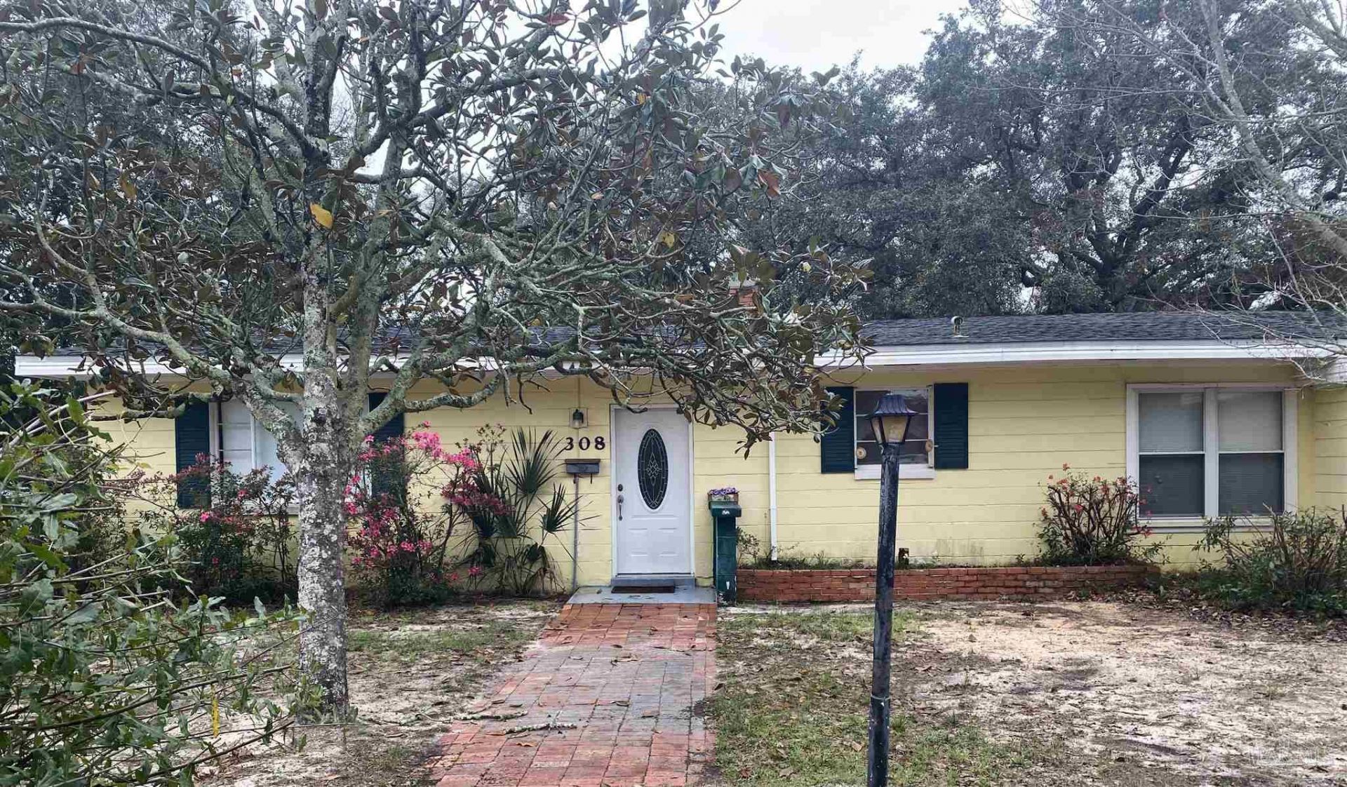 308 Valencia St, Gulf Breeze, FL 32561 Main Photo