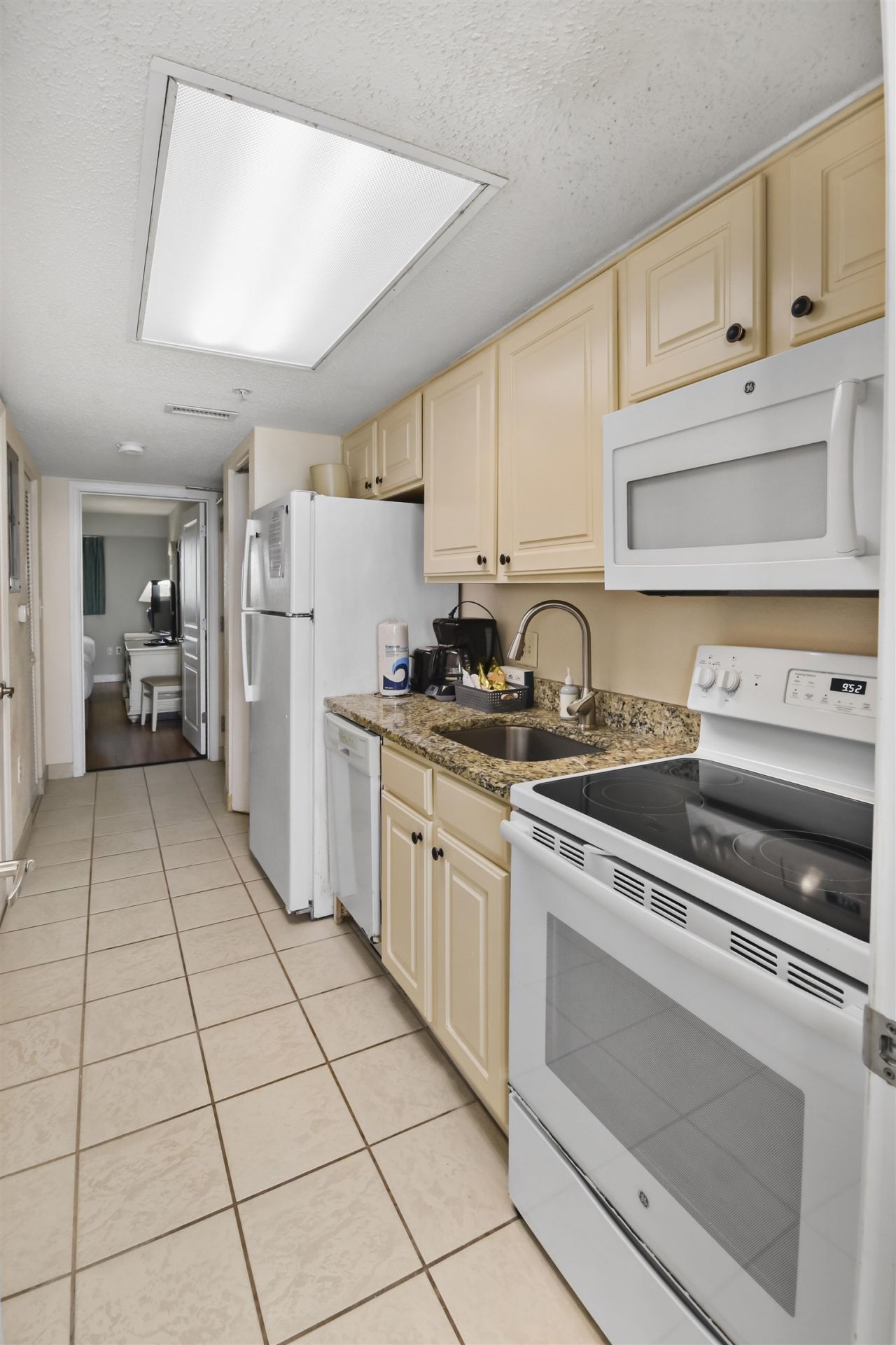 2801 S Ocean Blvd. Photo 7