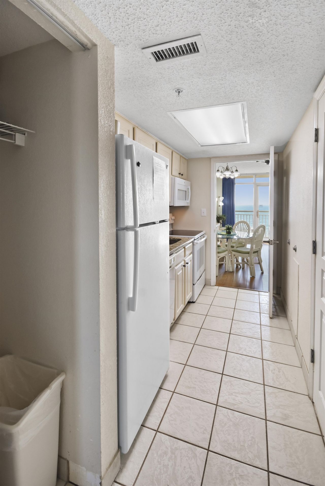 2801 S Ocean Blvd. Photo 8