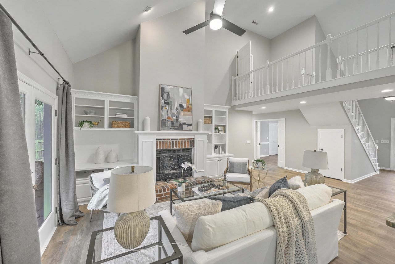 132 Hidden Fawn Circle Photo 10