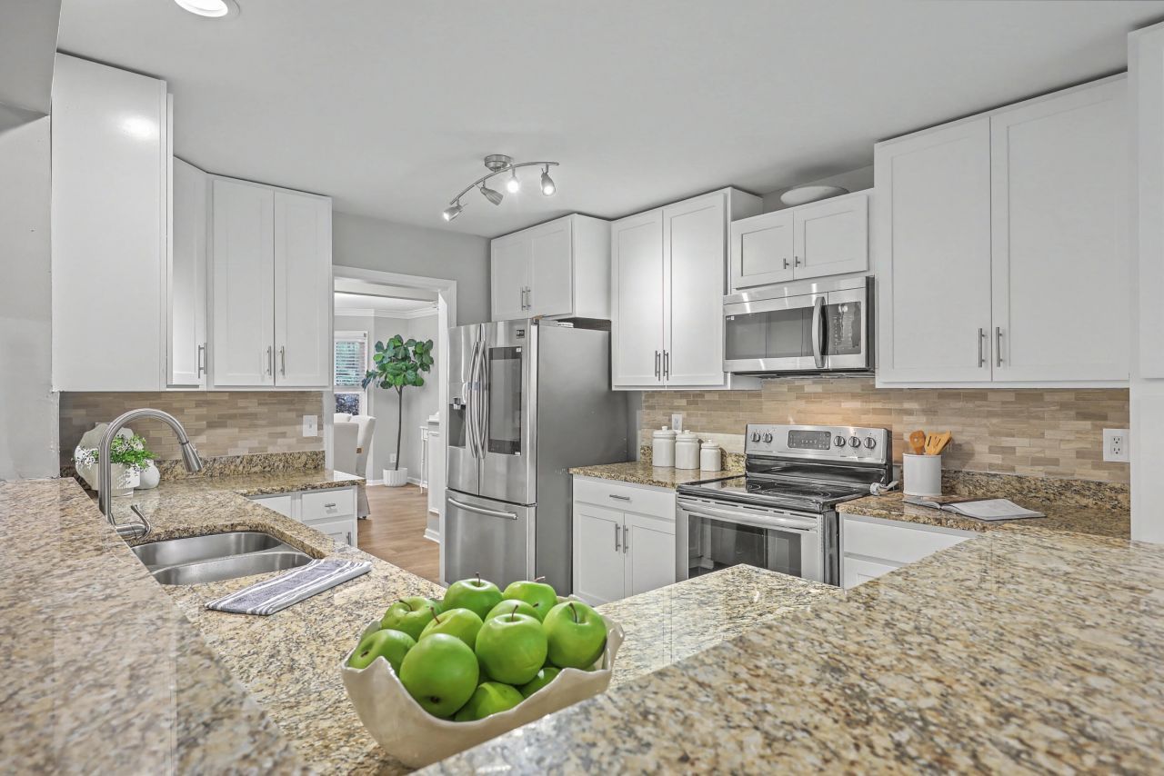 132 Hidden Fawn Circle Photo 13